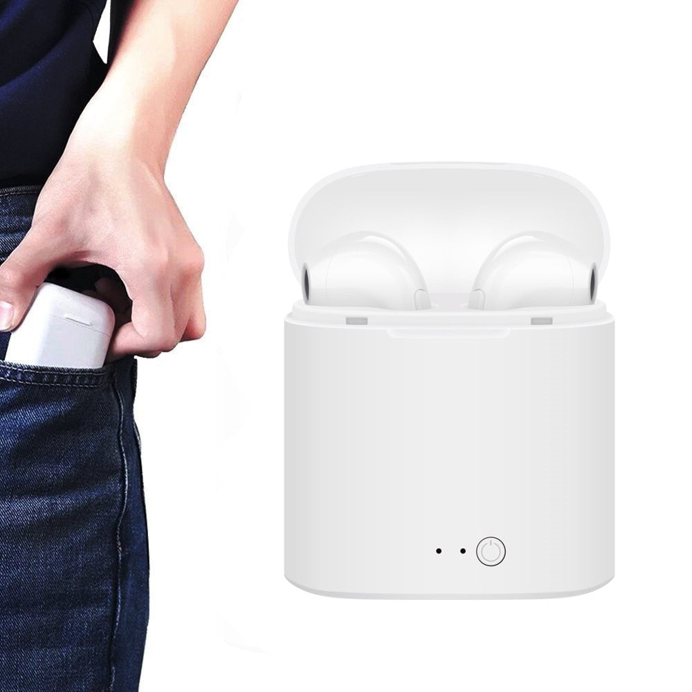 Bluetooth headphones with charging microphone